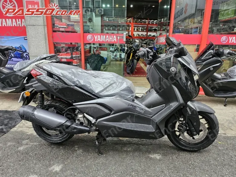 YAMAHA X MAX 300 ABS - фото 0