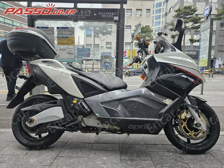 Aprilia Srv 850 - фото 0