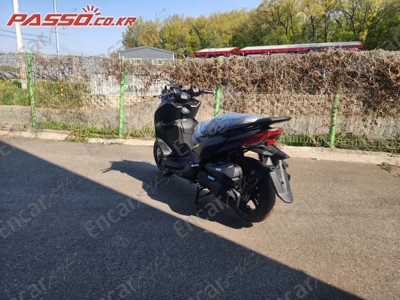 Sym Joymax Z 300 - фото 2