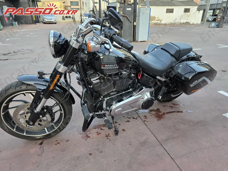 Harley-Davidson Sport Glide - фото 1