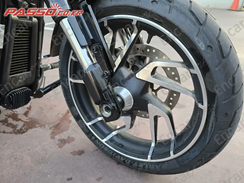 Harley-Davidson Sport Glide - фото 5