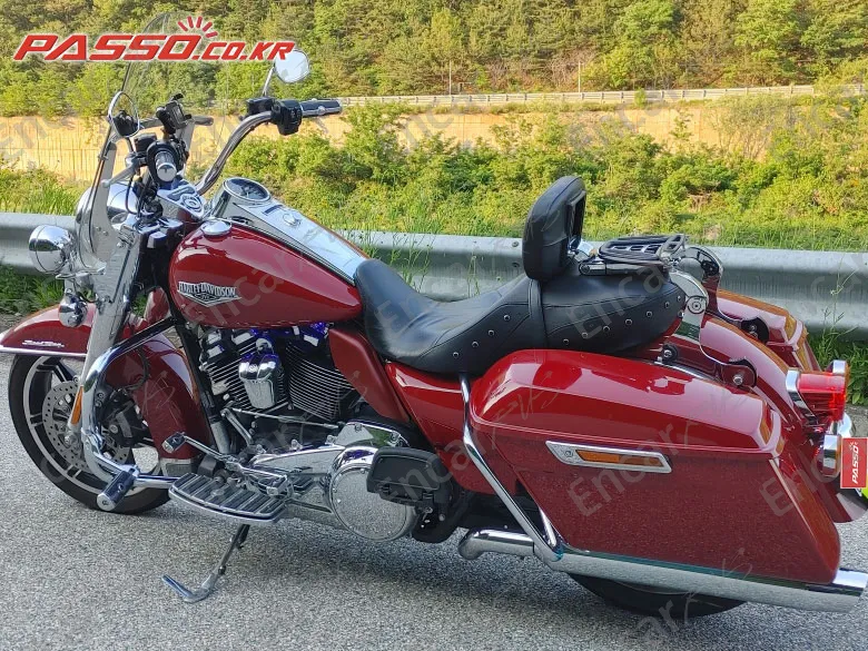 HARLEY-DAVIDSON FLHR - фото 1