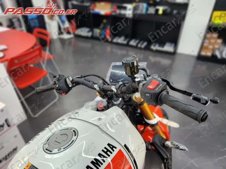 Yamaha Xsr 900 - фото 3