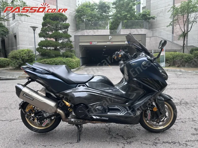 YAMAHA T MAX 560 - фото 5