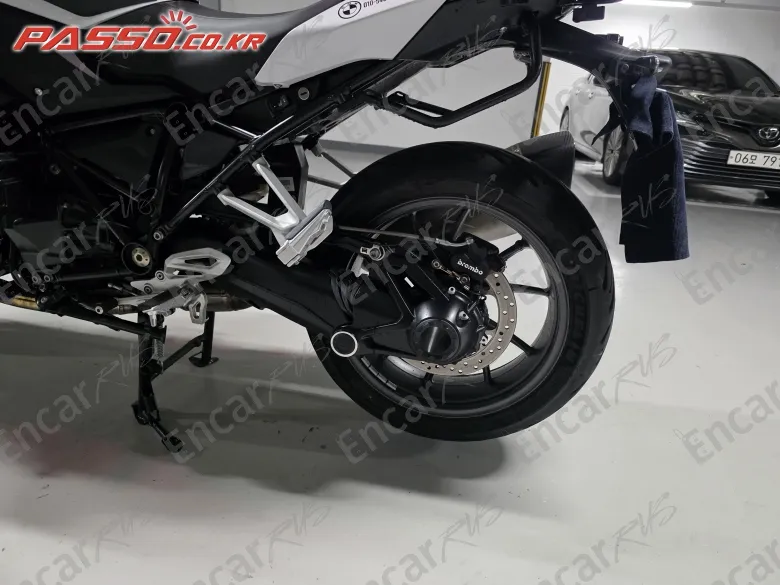 Bmw R 1250 Rs - фото 4