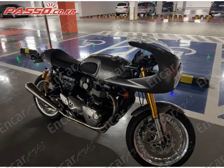 Triumph Thruxton R - фото 0