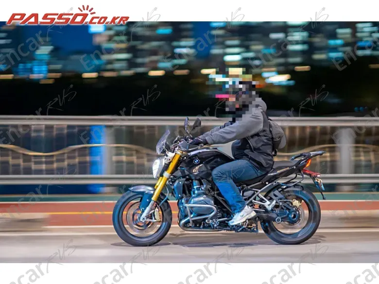 Bmw R 1200 R - фото 1