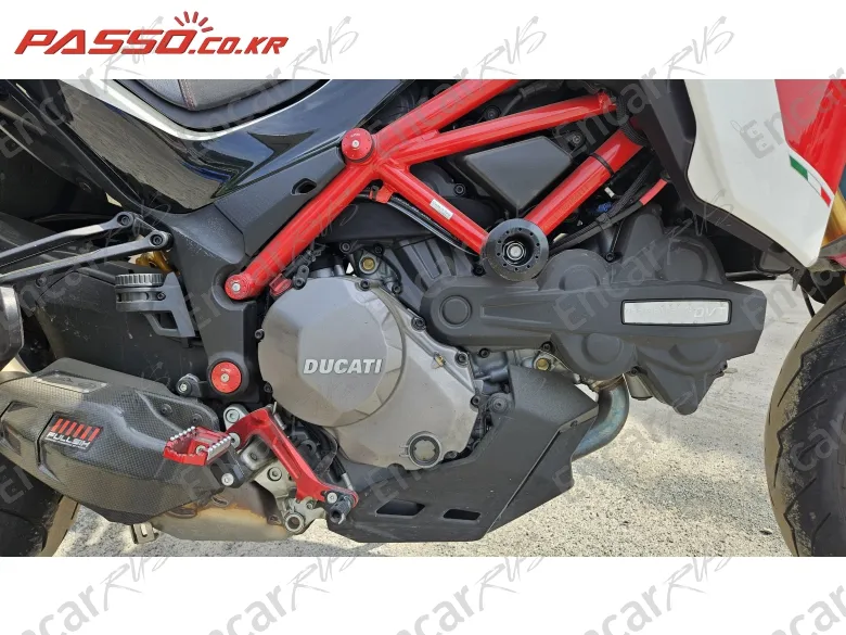 Ducati Multistrada 1260 Pikes Peak - фото 4