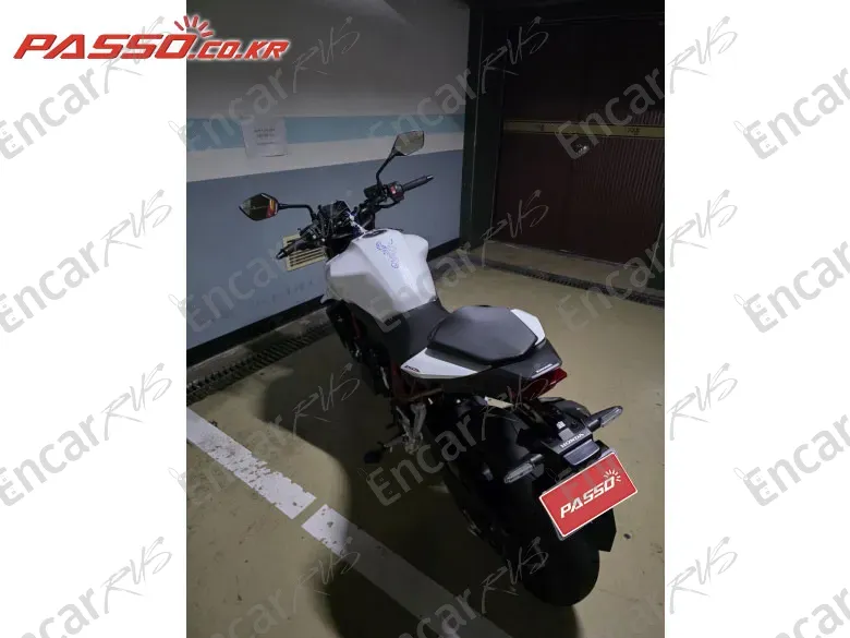 Honda Cb 750 Hornet - фото 2
