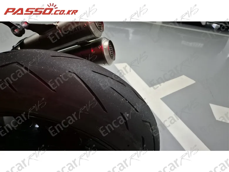 Ducati 959 Panigale Corse - фото 4