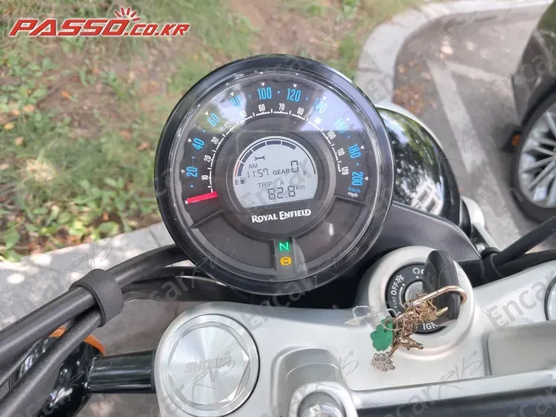 Royal Enfield Super Meteor 650 - фото 3
