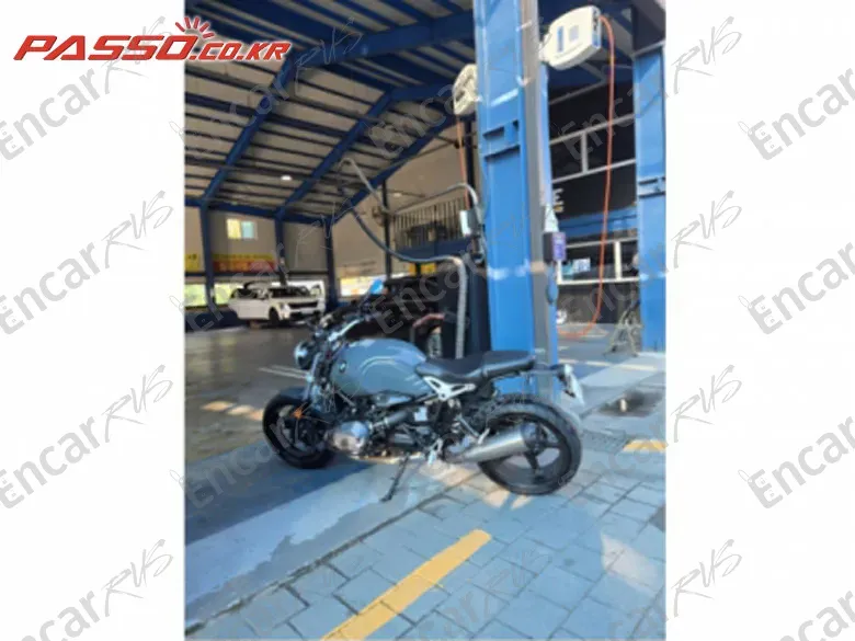 Bmw R Nine T Pure - фото 1