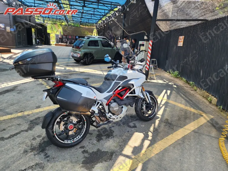 Ducati Multistrada 1200 S - фото 0