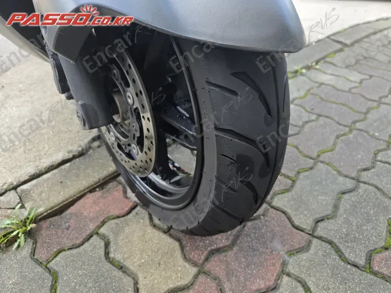 Suzuki Burgman 650 - фото 5