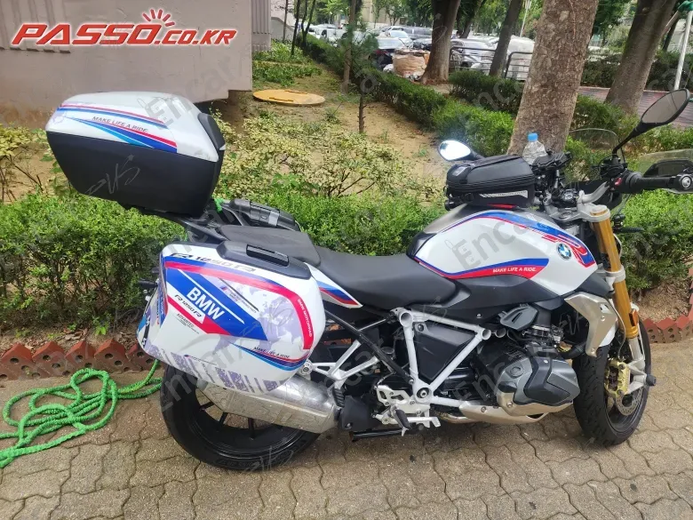 Bmw R 1250 R - фото 0