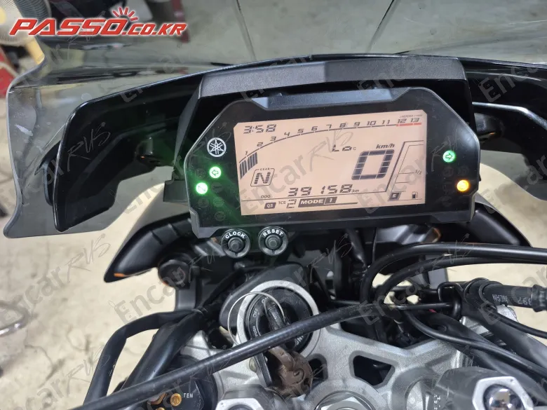 Yamaha Mt 10 - фото 6