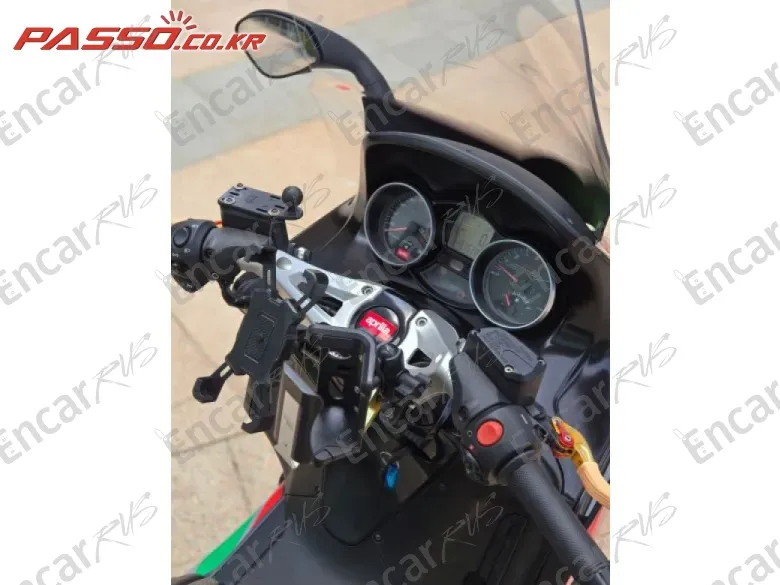Aprilia Srv 850 - фото 3
