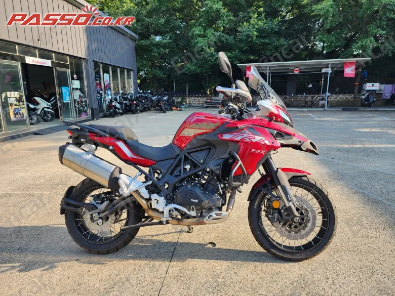 Benelli Trk 502 X - фото 0
