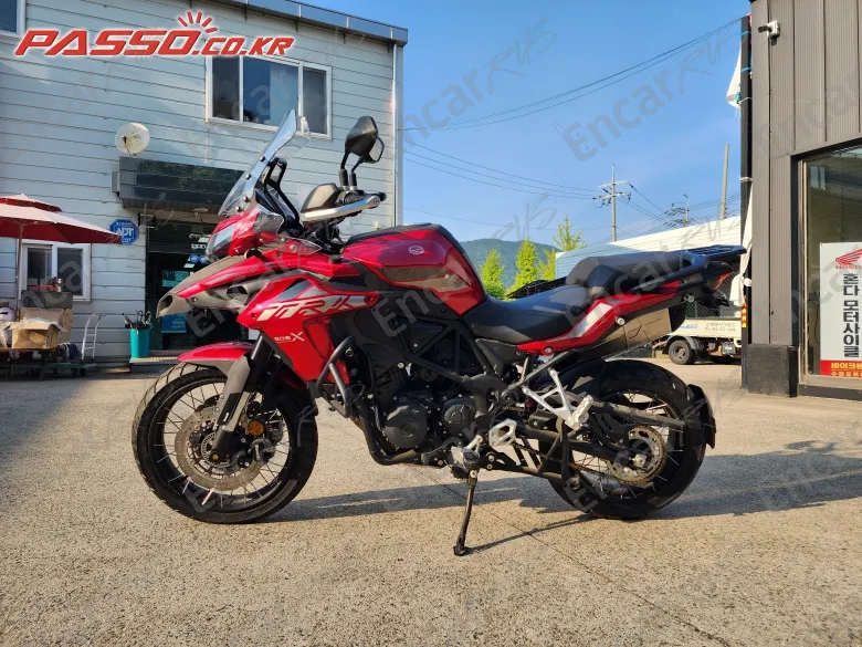 Benelli Trk 502 X - фото 1