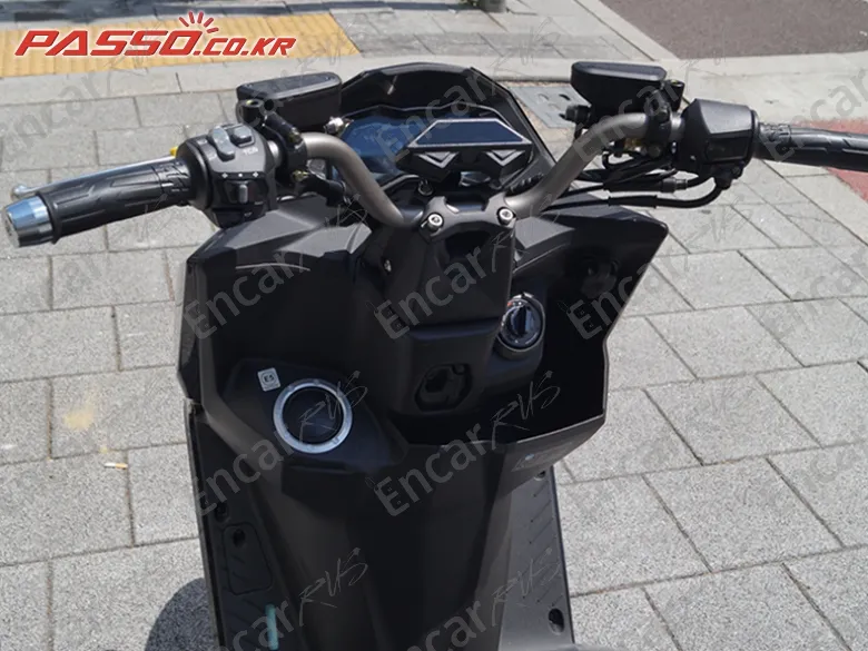 Kymco Krv 200 - фото 3