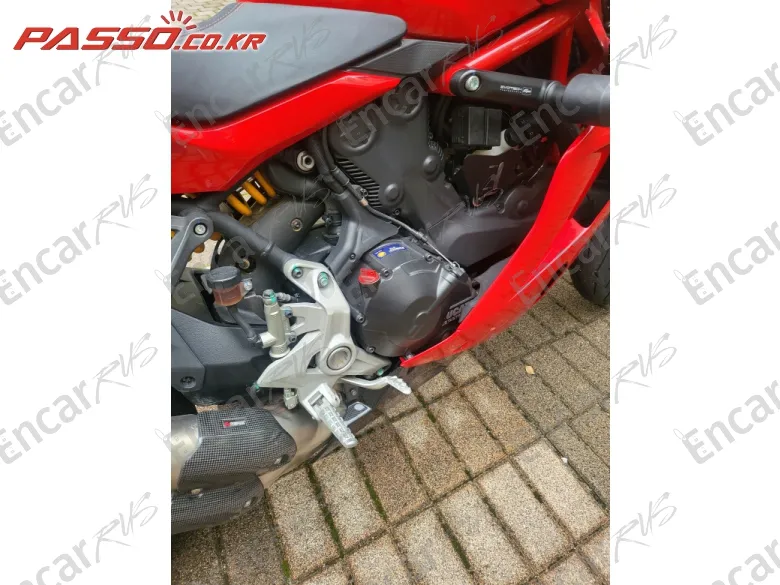 Ducati Supersport 950 S - фото 4