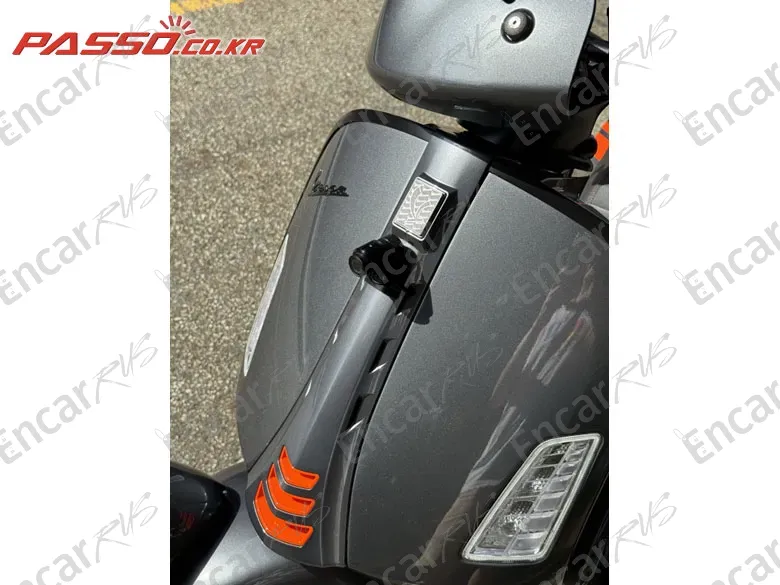 Vespa Gtv 300 - фото 2