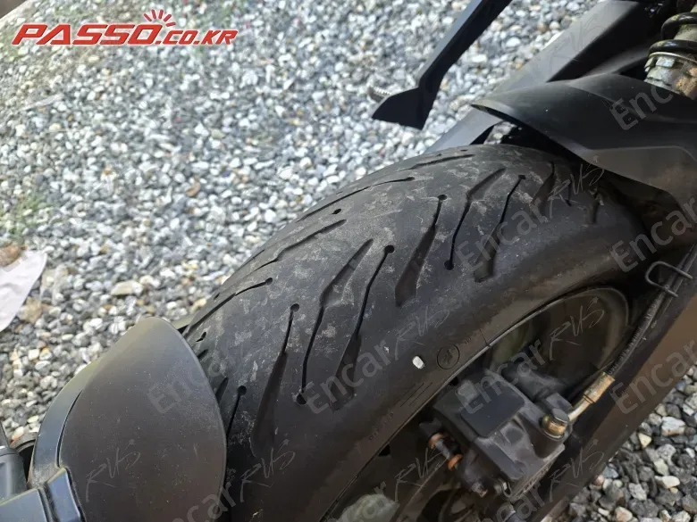 Triumph Trident 660 - фото 5