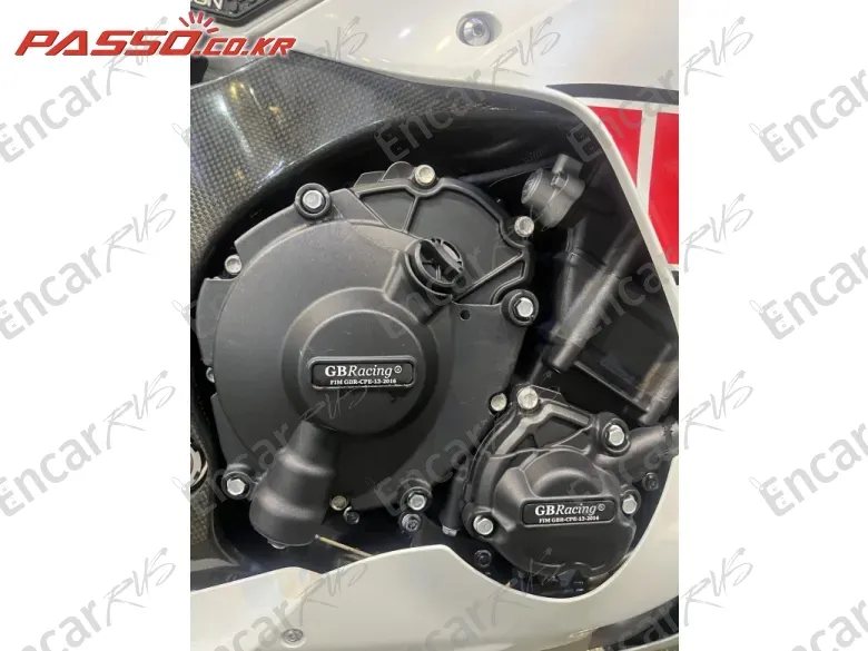 Yamaha Yzf R1 - фото 4