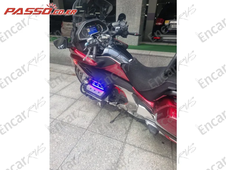 Honda Goldwing Mt - фото 1
