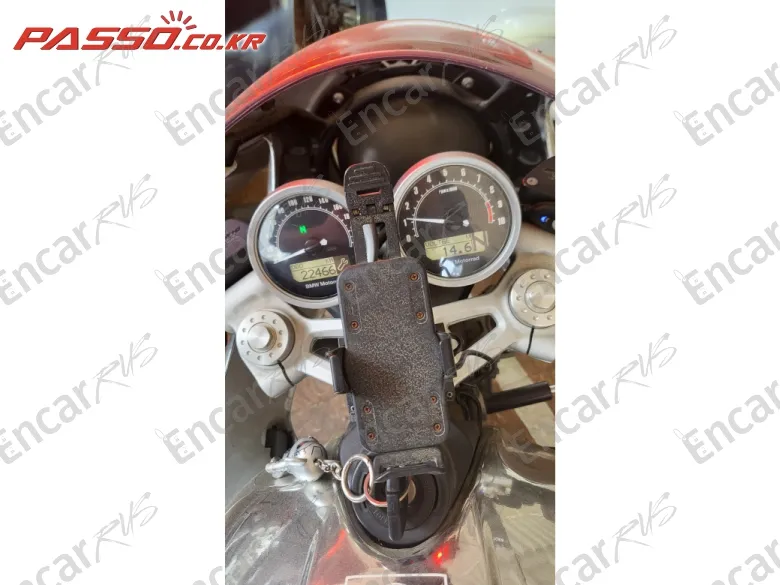 Bmw R Nine T Racer - фото 3