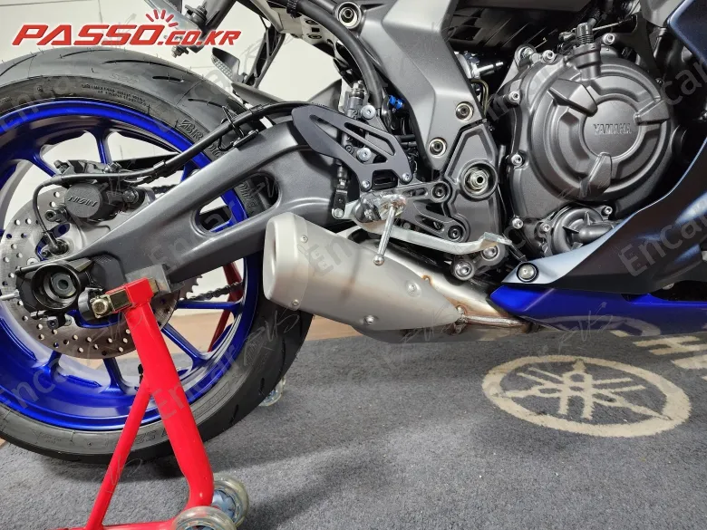 Yamaha Yzf R7 - фото 6
