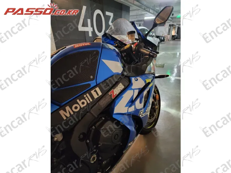 Suzuki Gsx R 1000 - фото 1