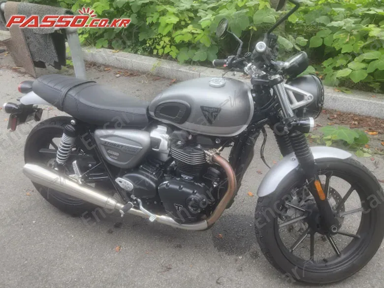 Triumph Street Twin - фото 0