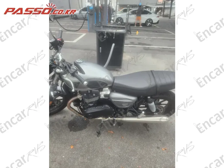 Triumph Street Twin - фото 1
