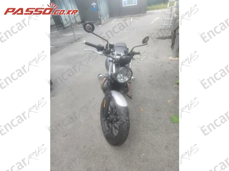 Triumph Street Twin - фото 4