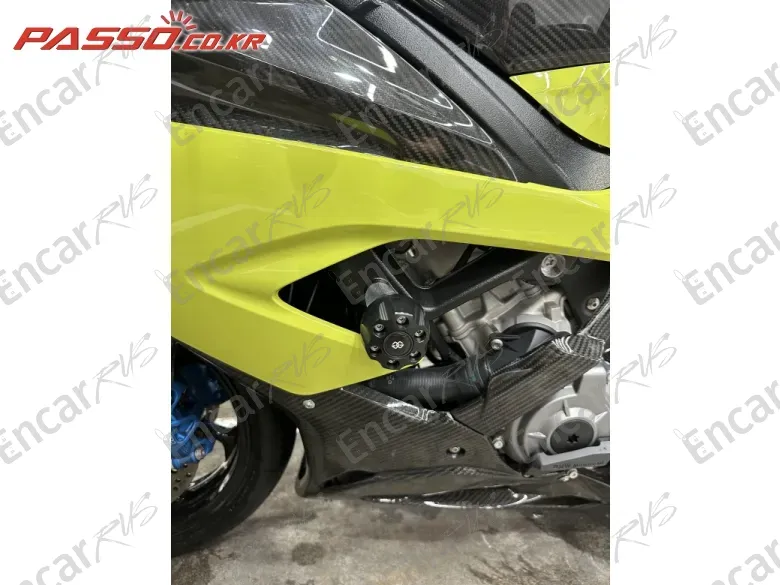 Bmw M 1000 Rr - фото 4