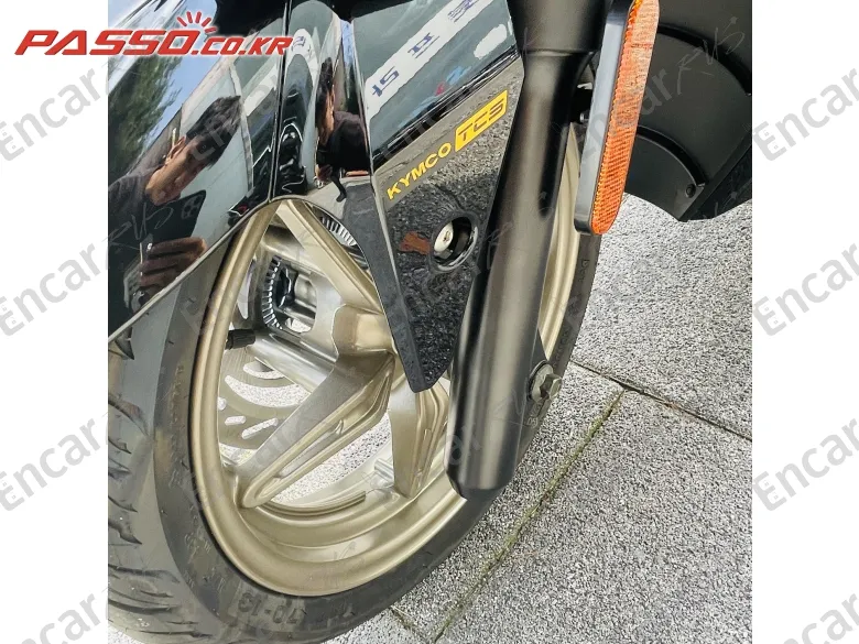 Kymco Krv 200 - фото 5