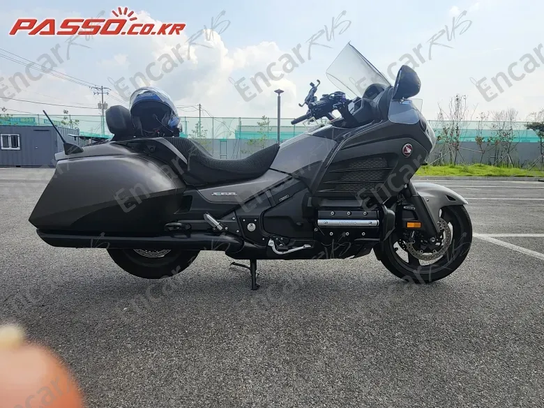 Honda Goldwing F6b - фото 0