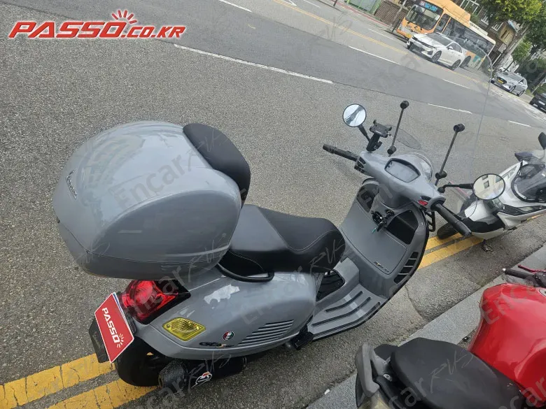 Vespa Gts 300 Super Tech - фото 0