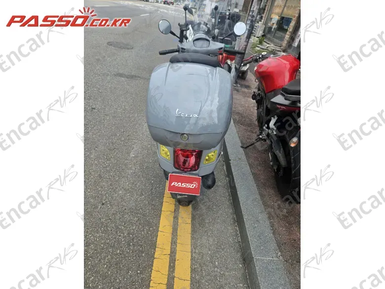 Vespa Gts 300 Super Tech - фото 2