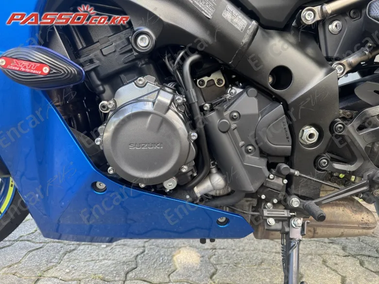 SUZUKI GSX S 1000 GT - фото 4