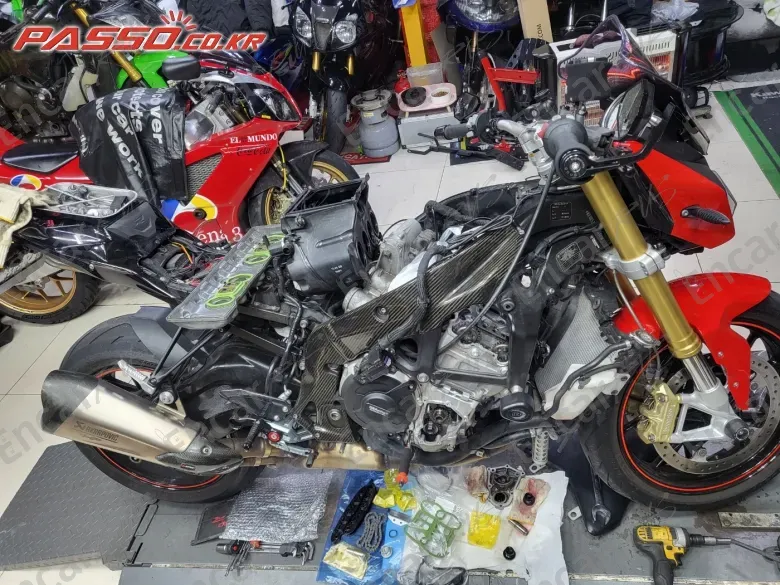 BMW S 1000 R - фото 3