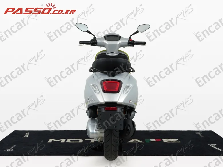 Vespa Sprint Tech 125 - фото 2