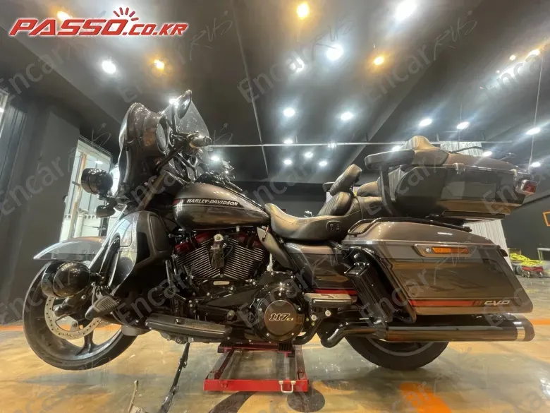 Harley-Davidson Flhtkse Cvo Limited - фото 0