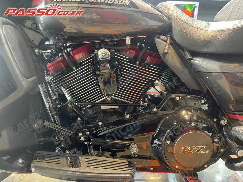 Harley-Davidson Flhtkse Cvo Limited - фото 3