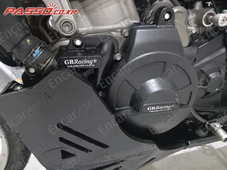 Aprilia Tuareg 660 - фото 4