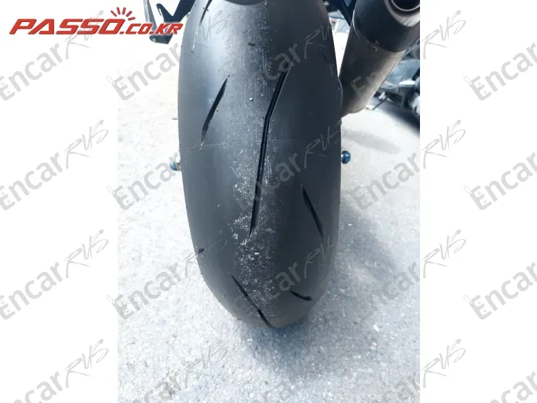 Suzuki Gsx S 1000 F - фото 2
