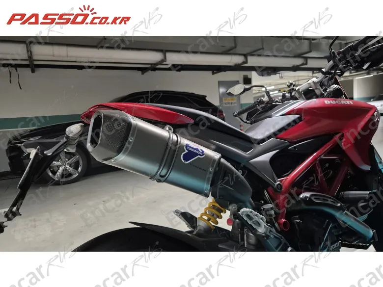 Ducati Hypermotard 939 - фото 6