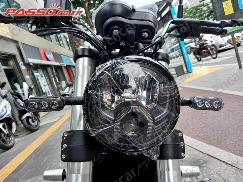 Benelli Leoncino 500 - фото 2