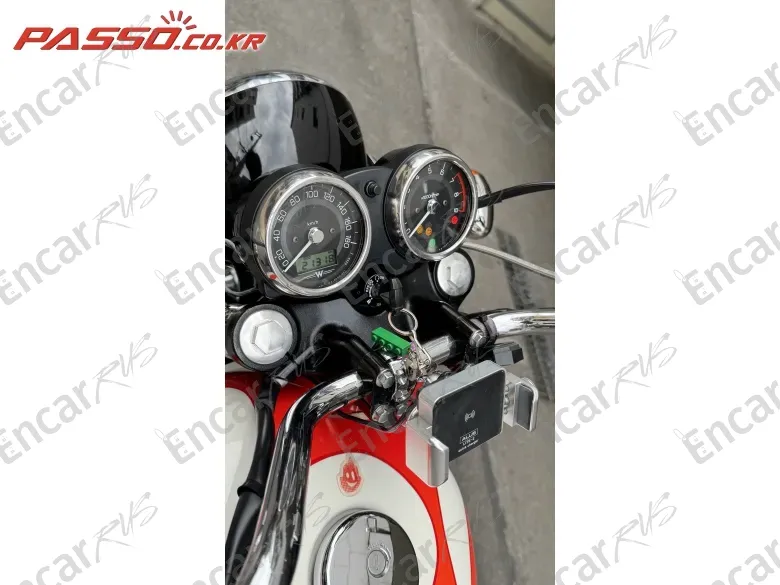 KAWASAKI W 800 - фото 4